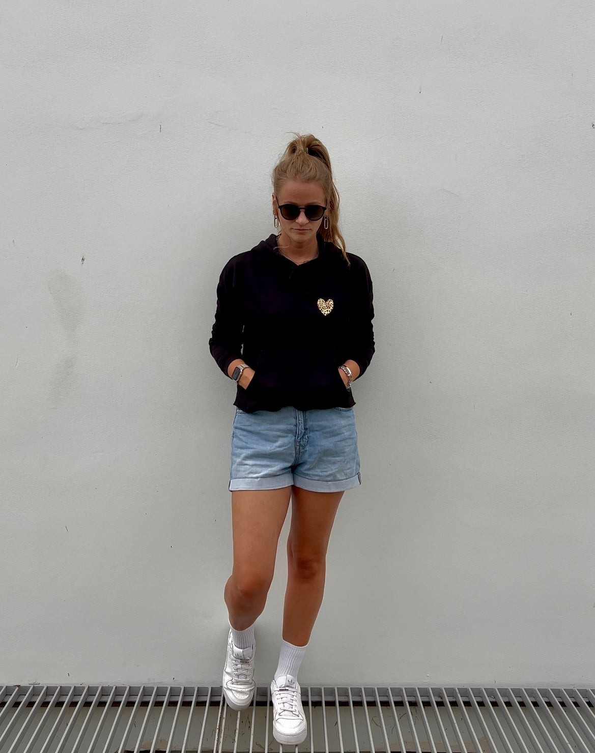 CROPPED HOODIE | WOMEN