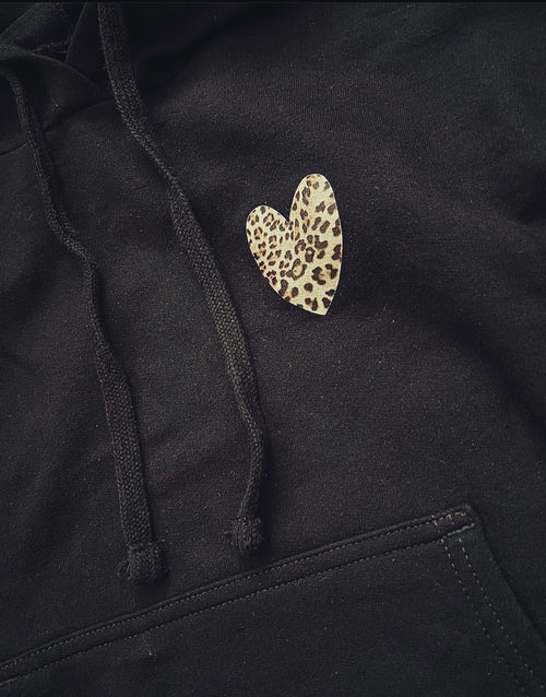 CROPPED HOODIE "LEO-HEART" | black