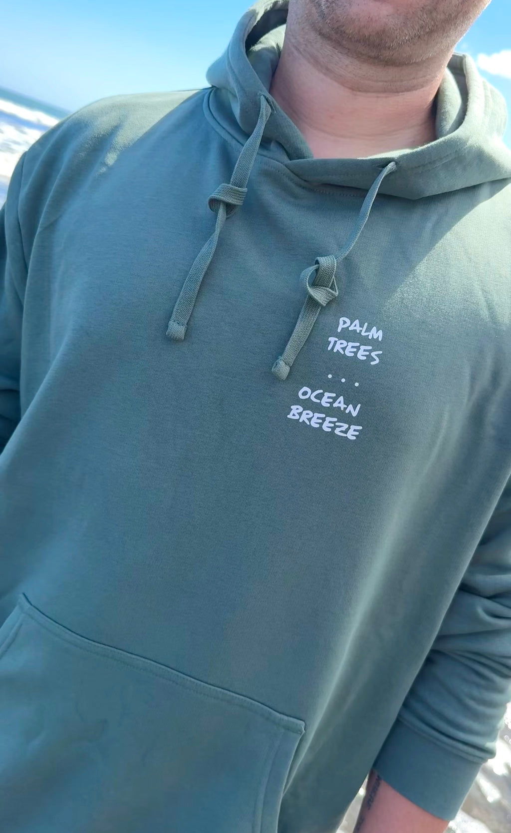 HOODIE "PALM TREES" | leaf green