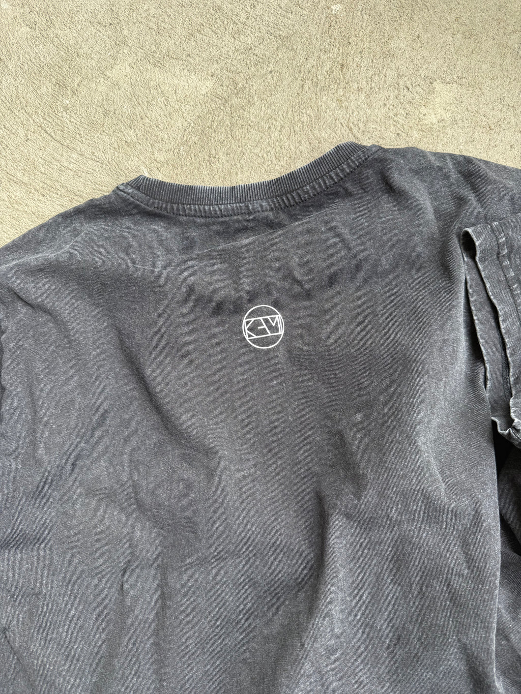 CROPPED TEE "OCEAN LOVER" | acid black