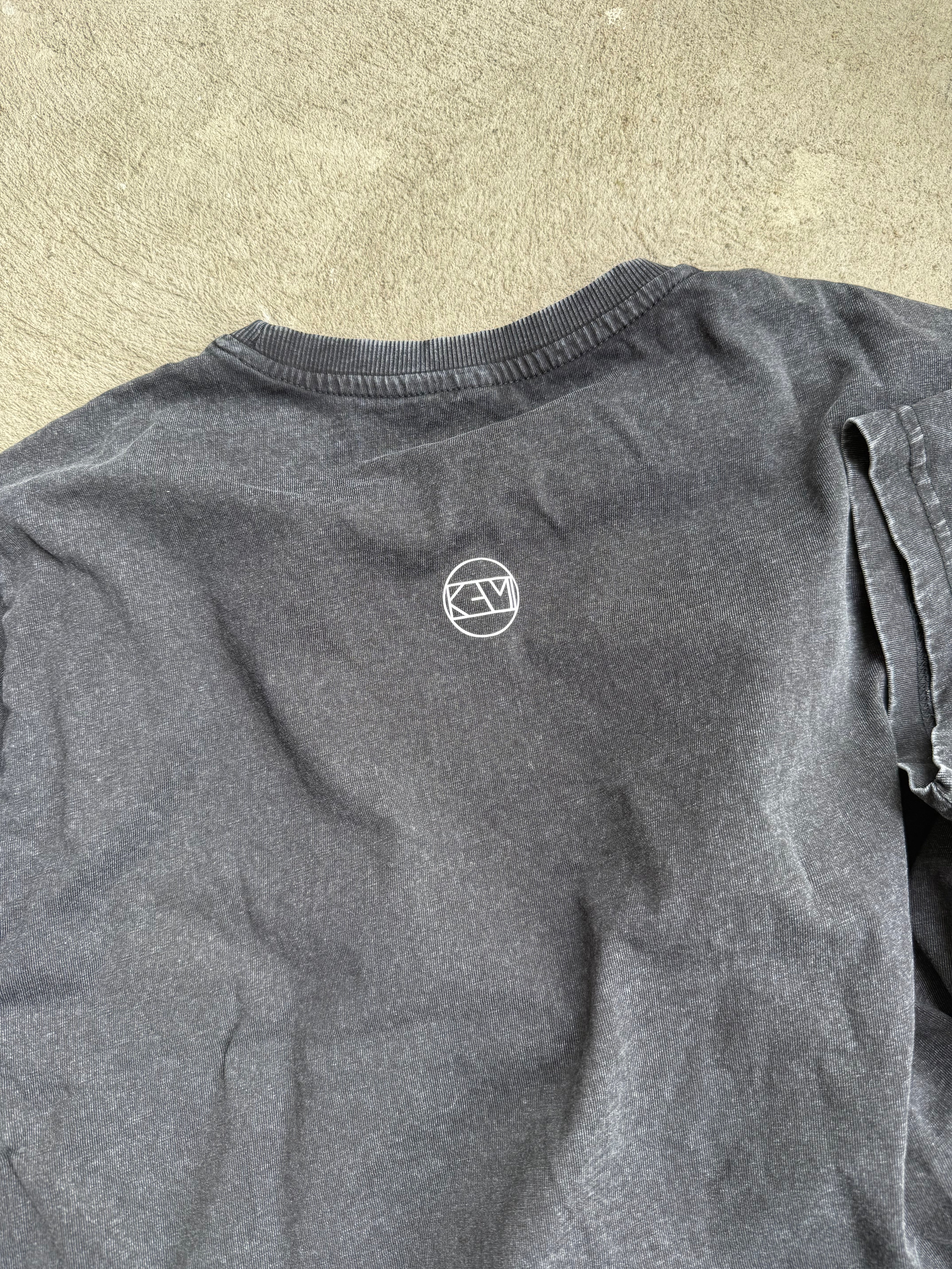 CROPPED TEE "OCEAN LOVER" | acid black