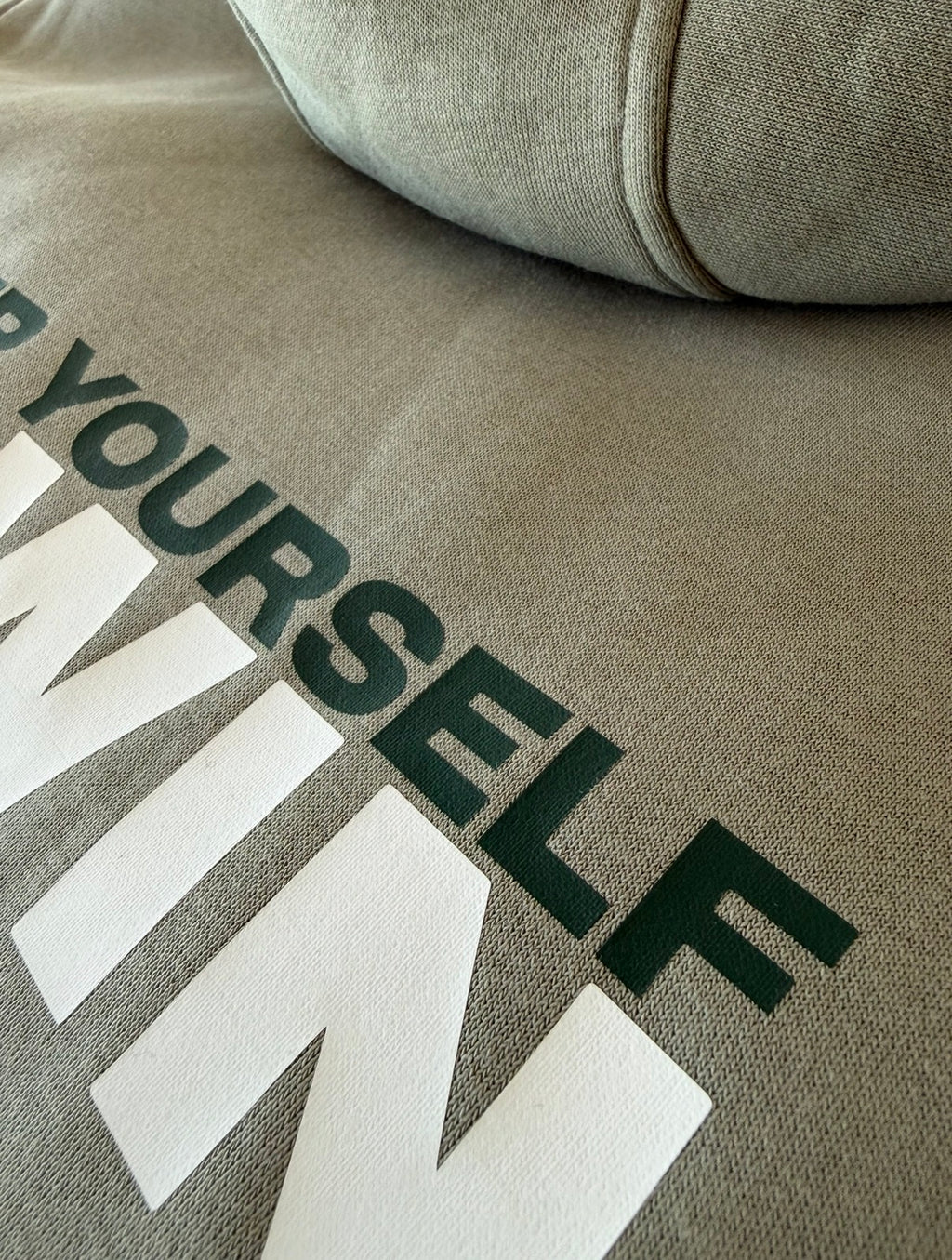 HOODIE "GROWING" | olive